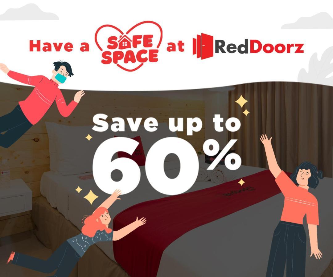 Hotel Reddoorz Near V Mapa Station Manila Esterno foto